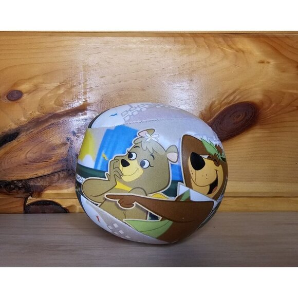 Jellystone Park Squishy Ball 4in Yogi,Boo-Boo,Cindy,Ranger Smith - Picture 2 of 9